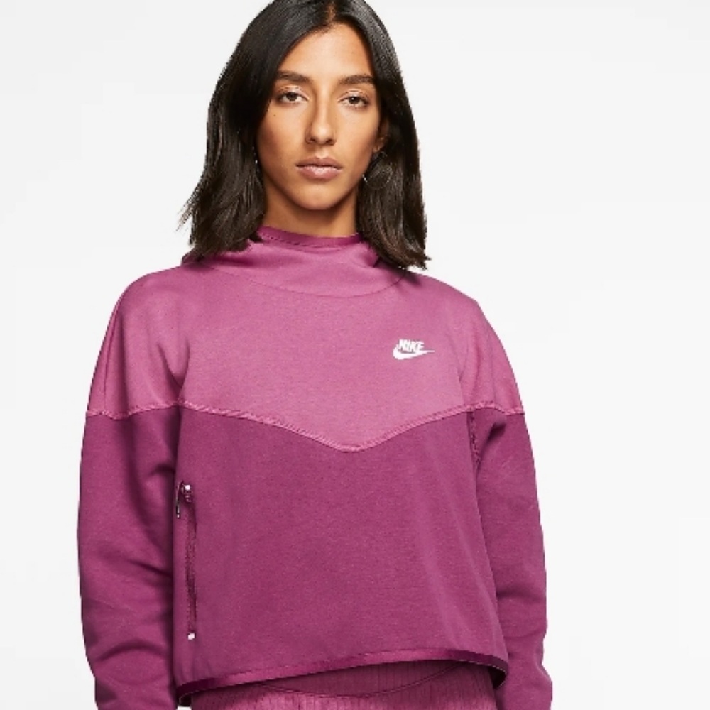 Nike Women's Tech Fleece pullover